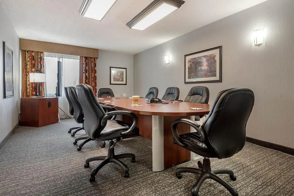 Hotell Quality Inn & Suites 5585 Ambler Drive Mississauga Ontario